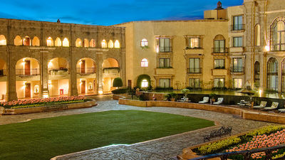 Sheraton is now the “Official Hotel of Major League Baseball.” // © 2015 Starwood Hotels & Resorts