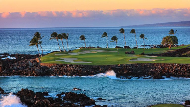 Mauna Lani's 15th hole uses the natural contour of the land to make it challenging and visually rewarding.
