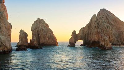 Los Cabos lies on Mexico’s Pacific coastline. // © 2015 Fallbrook 2