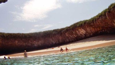 Riviera Nayarit’s Hidden Beach is a highlight of the Marieta Islands. // © 2014 Riviera Nayarit Tourist Convention and Visitor Bureau 3