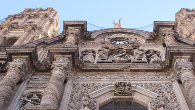 Chihuahua visitors can watch a Pancho Villa-themed show, sample local burritos, visit the city’s cathedral and more. // © 2017 Mark Chesnut – LatinFlyer.com
