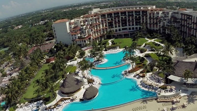 Sarkisyan snapped this aerial shot of Grand Velas Riviera Nayarit using a GoPro camera and a drone. // © 2015 Vic Sarkisyan
