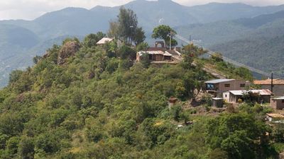 Amatlan is one of several accessible villages in the Sierra Norte mountain range. // © 2014 Creative Commons user prendio2