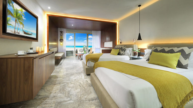 A junior suite at Grand Palladium Costa Mujeres