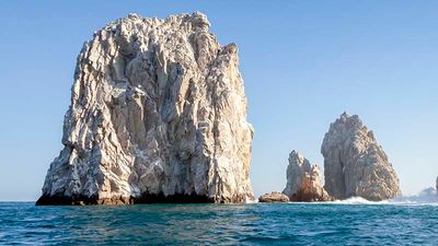 Los Cabos, along with the Riviera Maya, are the most popular Mexico destinations among Buaas’ high-end clients. // © 2016 iStock