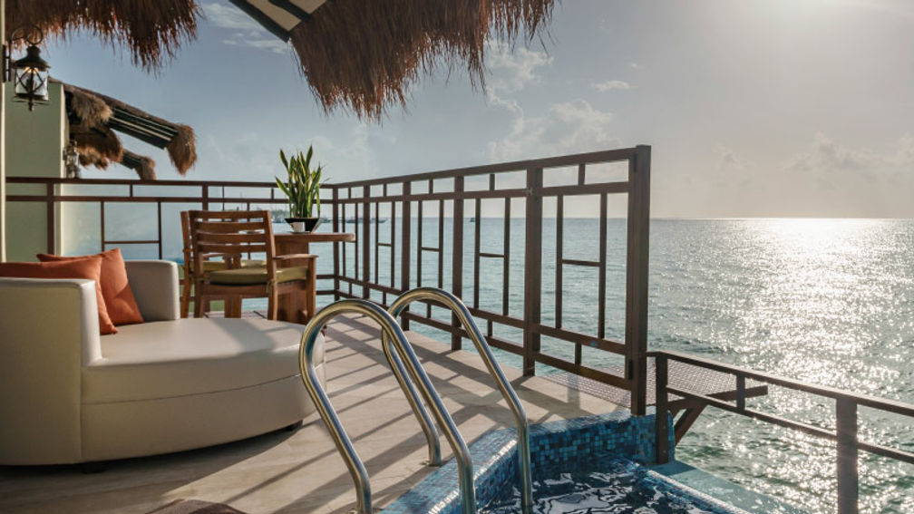 Overwater bungalows are coming to the family-friendly Generations Riviera Maya. // © 2017 Karisma Hotels & Resorts 2