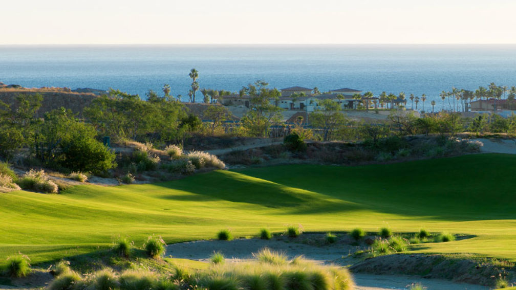 Hotel Review: Chileno Bay Resort & Residences