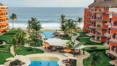 Vivo Resorts offers a peaceful oasis. // © 2017 Vivo Resorts
