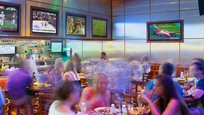 Champions Bar at the CasaMagna Marriott gives visitors a taste of home. // © 2014 Marriott