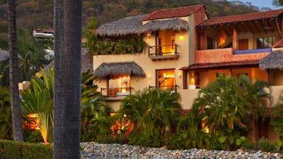 The Viceroy resort was formerly the Tides Zihuatanejo // © 2014 Viceroy Hotels and Resorts 2