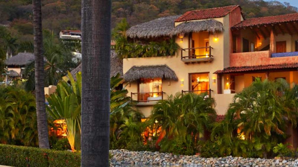 Life's a Beach at Viceroy Zihuatanejo TravelAge West