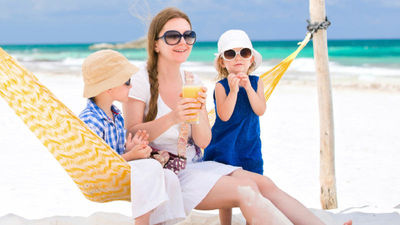 Grand Velas Riviera Maya waves the single supplement for solo parents. // © 2014 Thinkstock 2