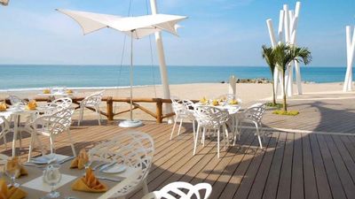 Hilton Puerto Vallarta Resort has a great location near several of the city’s most famous attractions. // © 2016 Hilton Puerto Vallarta Resort