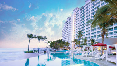 Hotel Review: Hilton Vallarta Riviera All-Inclusive Resort