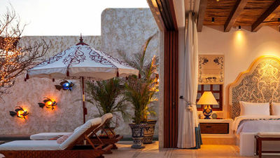 Guests receive their own Villa Host when they stay in the new Signature Villas at the recently reopened Las Ventanas al Paraiso, a Rosewood Resort. // © 2015 Rosewood Resorts