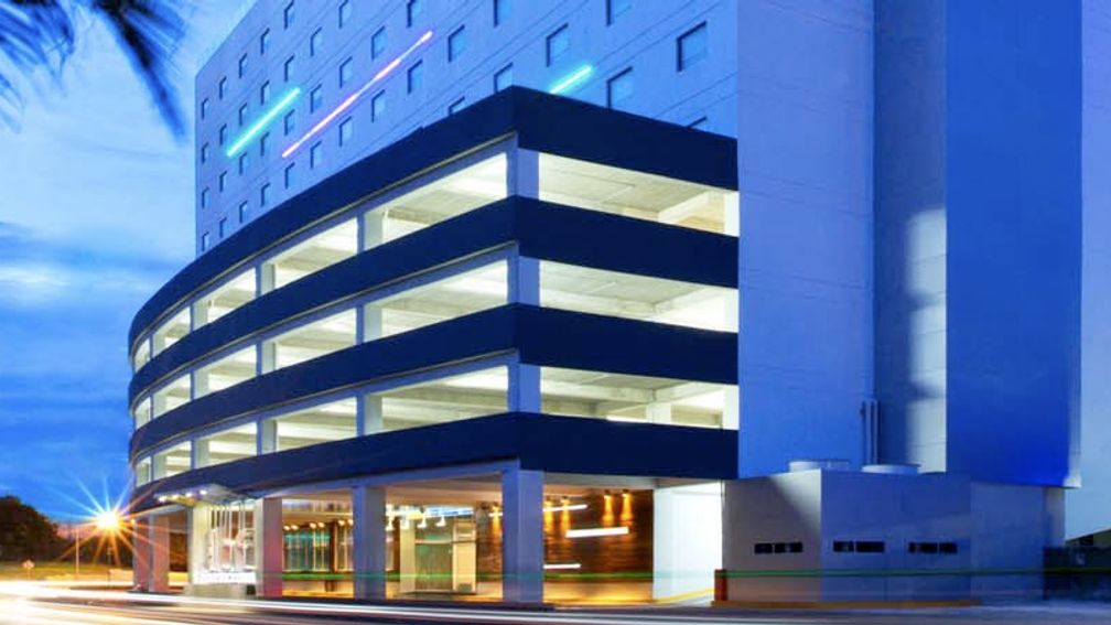 LimitedHotels_FEATURE