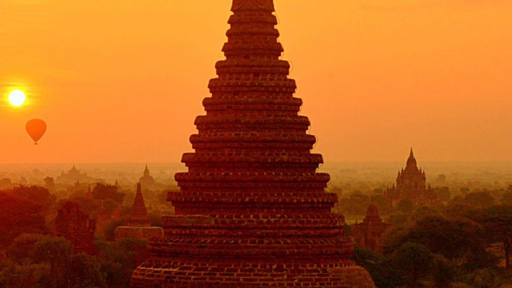 Brian Mei of Eastern Travel's photo of Lawkaoushaung Temple in Myanmar won first place. // © 2014 Brian Mei 2