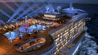 Royal Princess’ deck offers multiple pools and dining options. // © 2013 Princess Cruises F