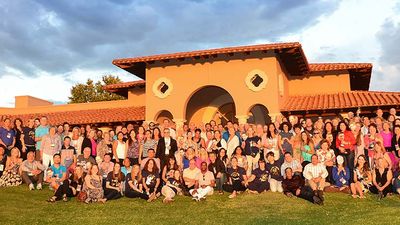 GTM West attendees gather together for the closing reception at the La Paloma Country Club Patio. // © 2015 J. Martin Harris Travel & Leisure Photography