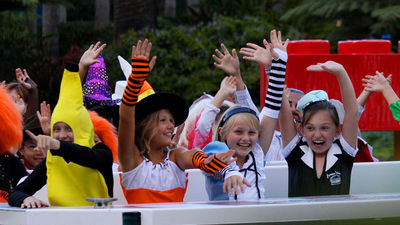 Legoland’s Brick-or-Treat Ghost Cruise // © 2015 Legoland