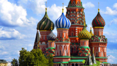 Airlines Scale Back on Service to and From Russia