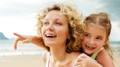 Intrepid Unveils 6 New Tours for Single-Parent Families
