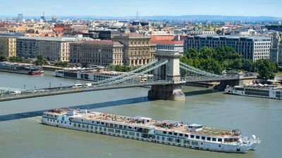 The river cruise ship will sail on the Danube through 2018. // © 2016 Crystal Cruises 2