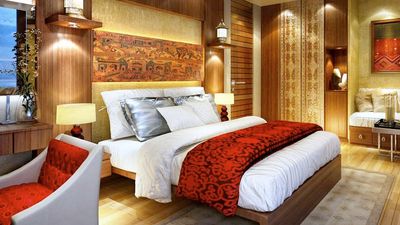 A stay in the luxurious Aloungpayah Suite on the 48-passenger Sanctuary Ananda includes private butler service. // © 2014 A&K Sanctuary Retreats