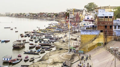 Ganges Voyagar II will sail seven-night itineraries, and Uniworld will also offer pre- and post-cruise extensions. // © 2014 Thinkstock 2