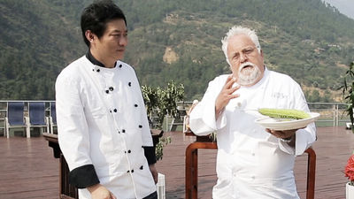 Staib has helped design an onboard menu that offers both Western dishes and authentic Chinese cuisine. // © 2014 Victoria Cruises