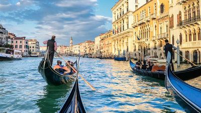 Luxury Gold by Insight Vacations offers intimate VIP experiences. // © 2016 Insight Vacations 2