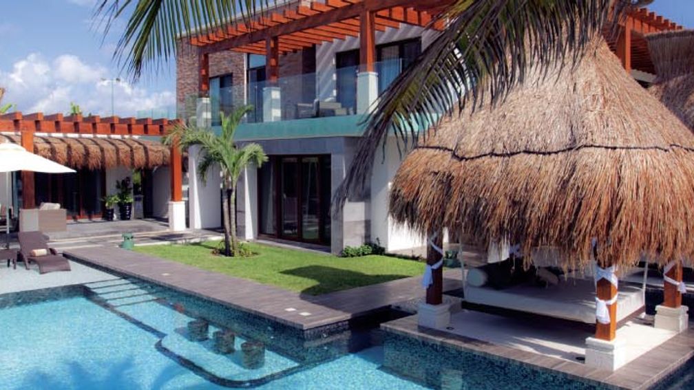 The Azul Villa Esmeralda, by Karisma, is part of Travel Impressions’ villa program. // © 2013 Travel Impressions 3