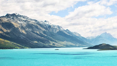 Pacific Delight Tours is now offering tours to New Zealand’s top sights, including Lake Wakatipu in Queenstown. // (c) Tourism New Zealand F