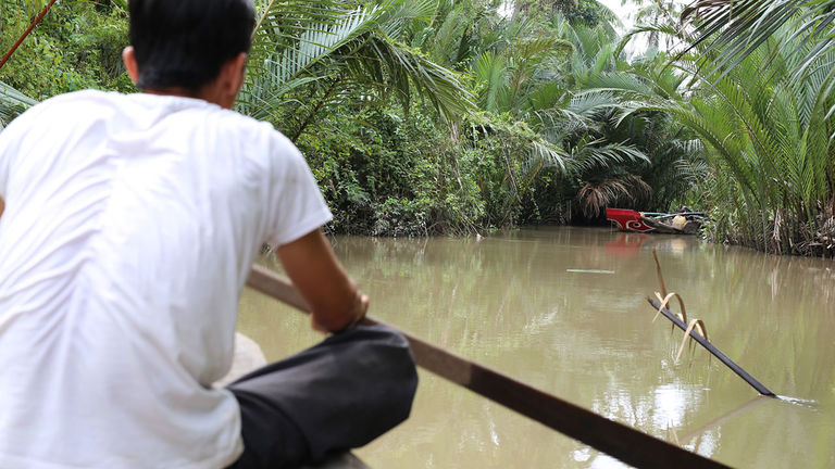 In the Mekong Delta, guests can ride bicycles, take a local rickshaw and sail on a sampan.