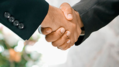 Mark Travel Teams With United Vacations