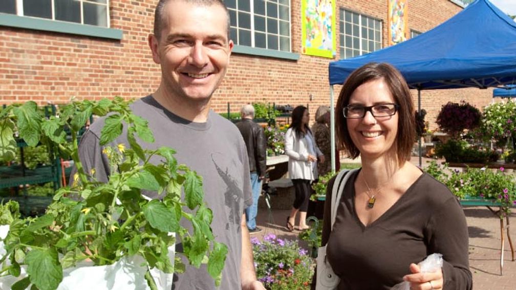 The Old Strathcona Farmers’ Market // © 2013 Government of Alberta 3