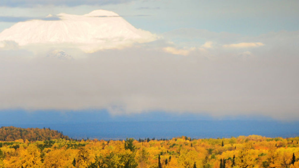 Fall is a great time to enjoy Alaska’s natural beauty. // © 2015 Christopher Batin 2