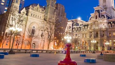 Philadelphia celebrates its history but keeps offerings on-trend for visitors and locals alike. // © 2016 iStock 2