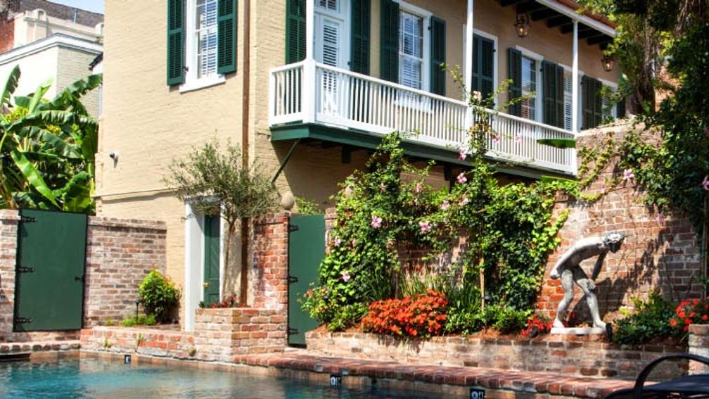 The Audubon Cottages share a central courtyard and a heated pool. // © 2013 Audubon Cottages 3