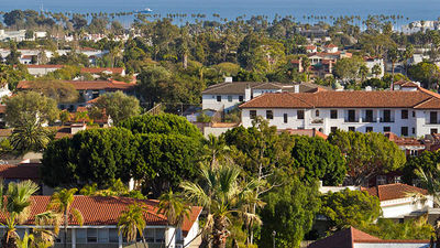 Santa Barbara, Calif., is welcoming travelers to spend time in the destination. // © 2018 Creative Commons user Kalzer Rangwala