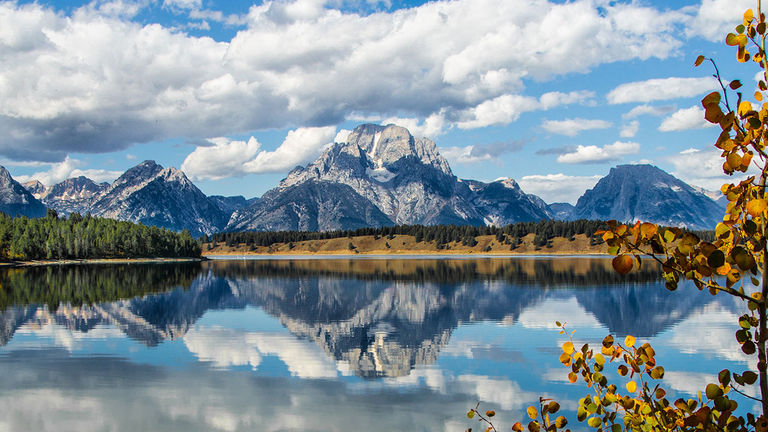 TAW_200810_CS_PAGEIMAGE_Jackson Hole CREDIT Courtesy Overseas Leisure Group