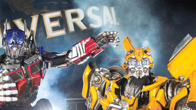 Transformers : The Ride-3D and the Simpsons’ Springfield attraction are the summer’s top attractions at Universal Orlando. // © 2012 Universal Orlando Resort F