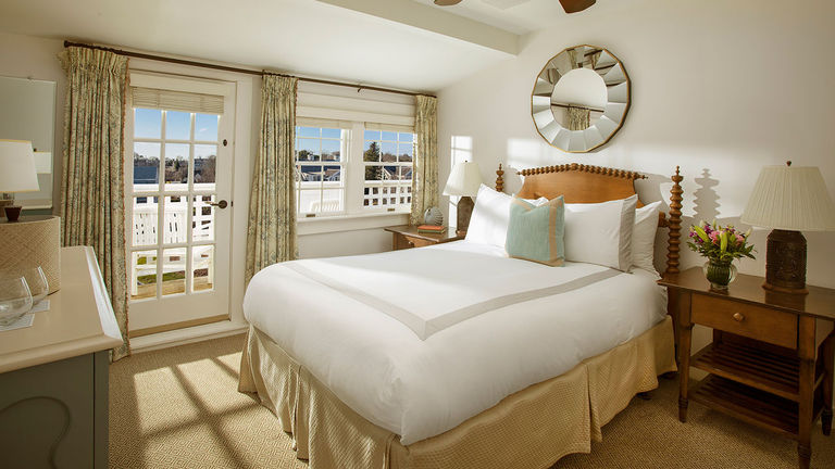 Guestrooms are modern and comfortable.