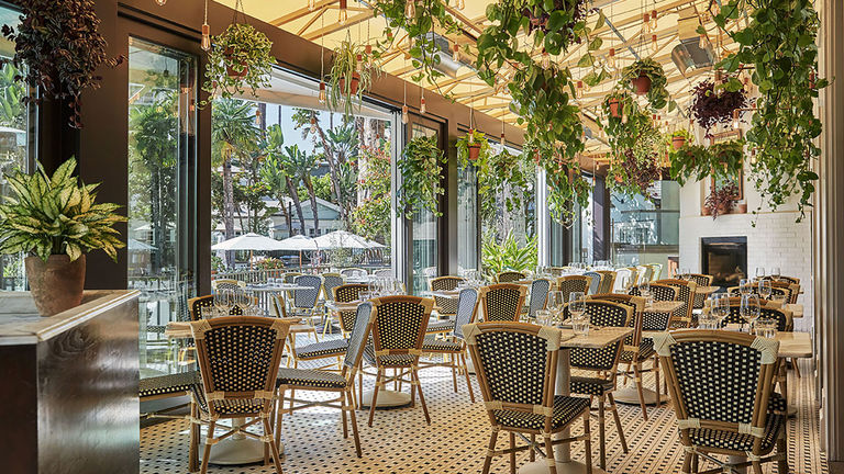 Fig Restaurant features alfresco dining.