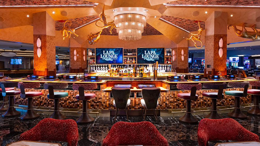 RioVegas_Hero: The new Lapa Lounge serves creative cocktails, craft beer and wine.