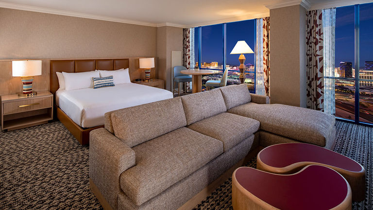 All 1,500 rooms in the hotel’s Ipanema Tower were renovated.