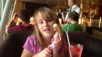 Helping Hands on Oasis of the Seas