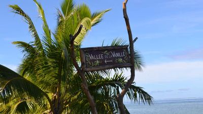 Visiting Tahiti’s Vanilla Island