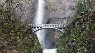 Been There, Do This: Multnomah Falls in Oregon