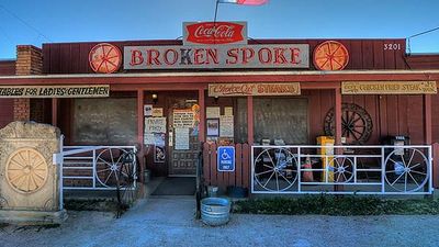 Been There, Do This: Broken Spoke Dance Hall in Austin, Texas
